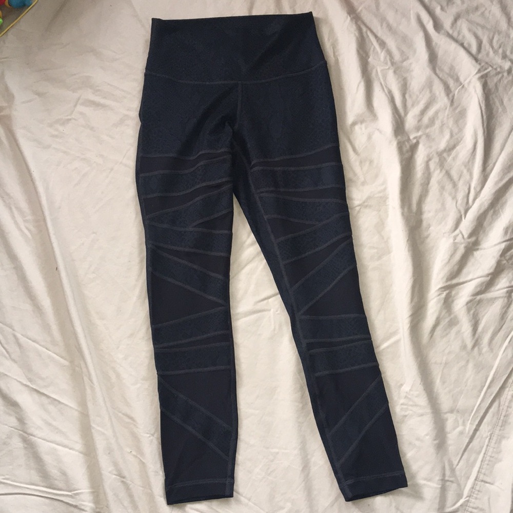 Lululemon high times pant with mesh